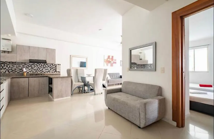 Apartamento Lujoso A Un Minuto De La Playa Del Laguito, La Mejor Playa De Cartagena De Indias Appartement